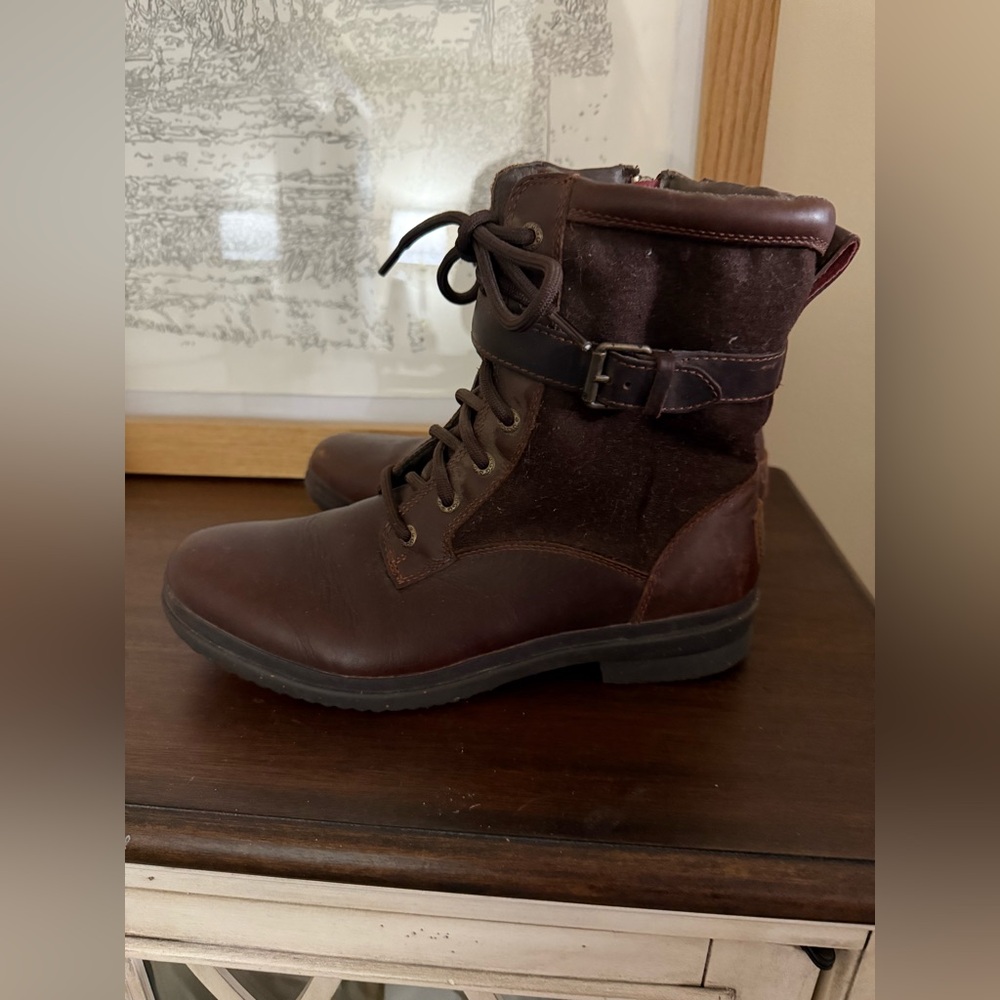 UGG Kesey Chestnut Brown Leather Waterproof Moto Buckle Boots No Box Size 9.5 - Picture 5 of 10